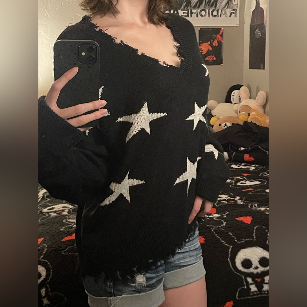 Cloud Chaser Black and White Star V-Neck Sweater